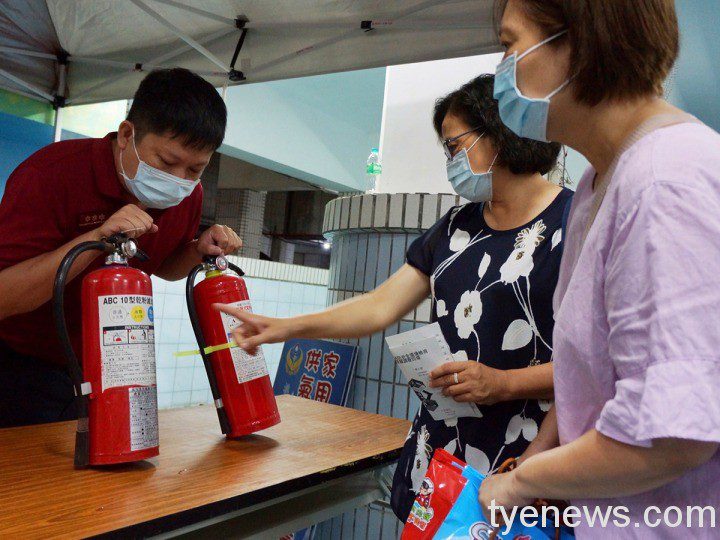 提高危機意識!桃市消防局迴龍分隊深入社區防火宣導 S 156745932