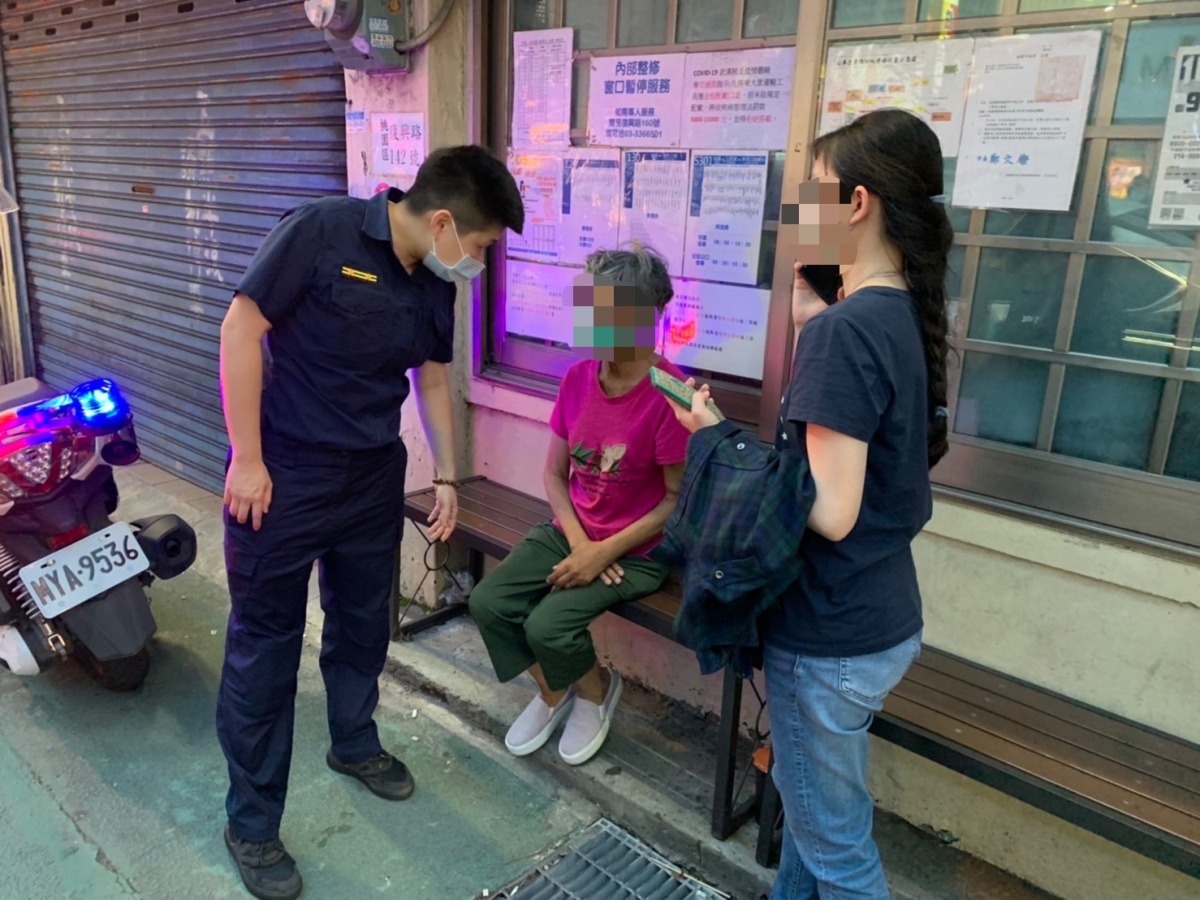 6旬婦買菜迷途3.5公里 龜警助其返家