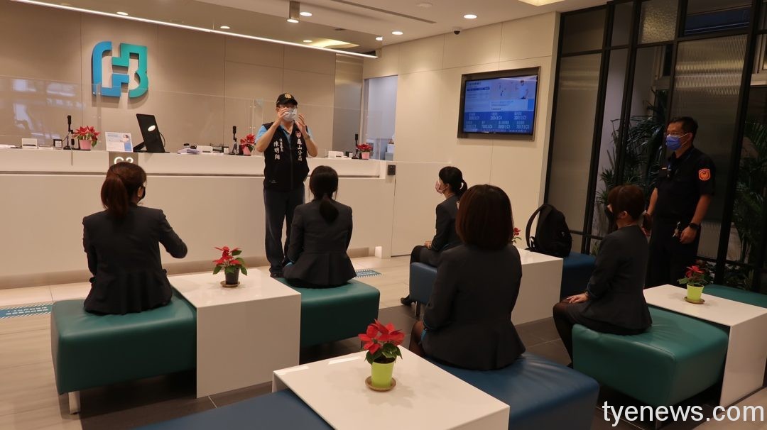 龜山警分局長親自出擊 前進金融機構談五大詐騙手法