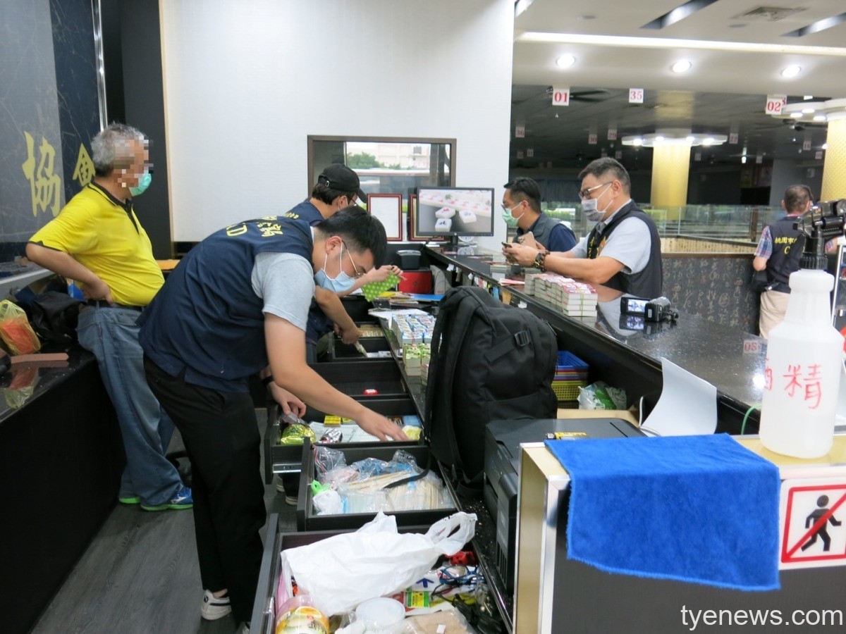 賭場藏身合法麻將協會 龍潭警當場逮18人查扣百萬賭資 S 18358731