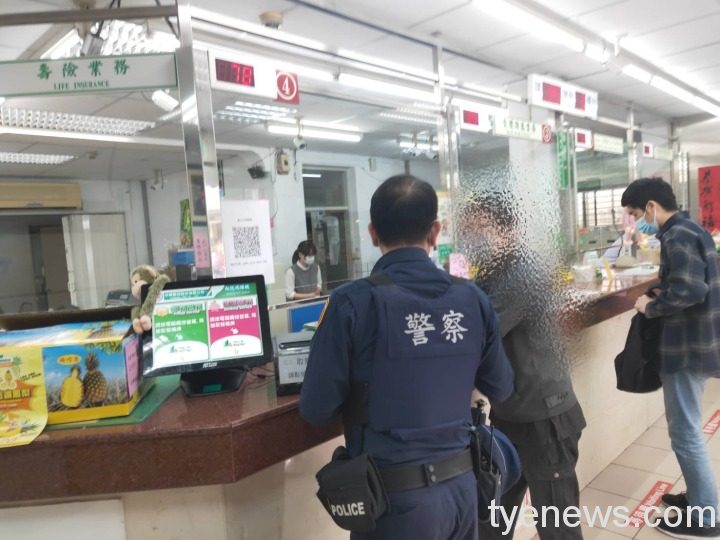 身陷戰火女軍國外交友?警突破盲腸:她哪有空啦 S 204693508