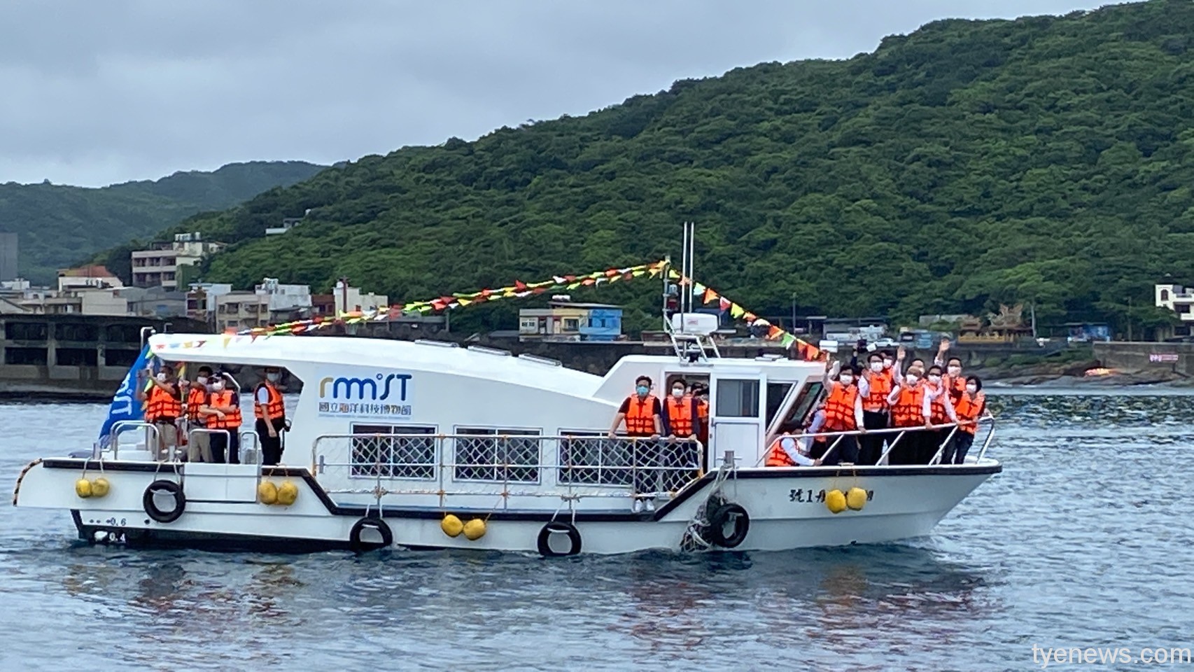 海科館「潮境方舟1號」 24歲女船長掌舵啟航 S 26755155
