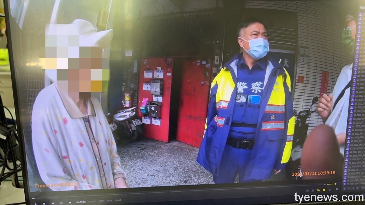 9旬老嫗外出迷途 八德警與熱心民眾助平安返家 S 2981931
