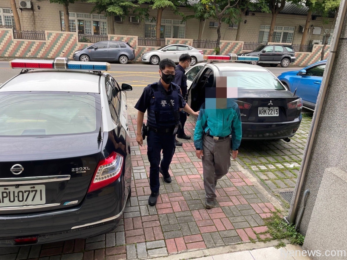 失智老翁迷途家屬急壞 八德警即時協尋助找回 S 3186694