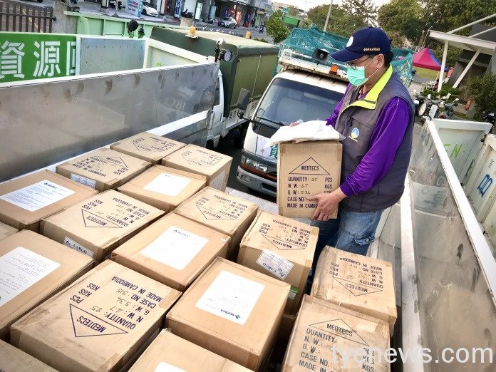 台南市「撐醫護,挺桃園」支援桃市消毒設備與防疫物資 S 40337455
