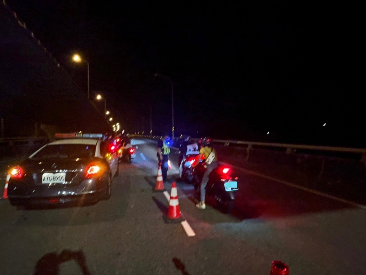 楊梅警永安漁港2晚取締22車違規 近半是無照駕駛 S 4251791