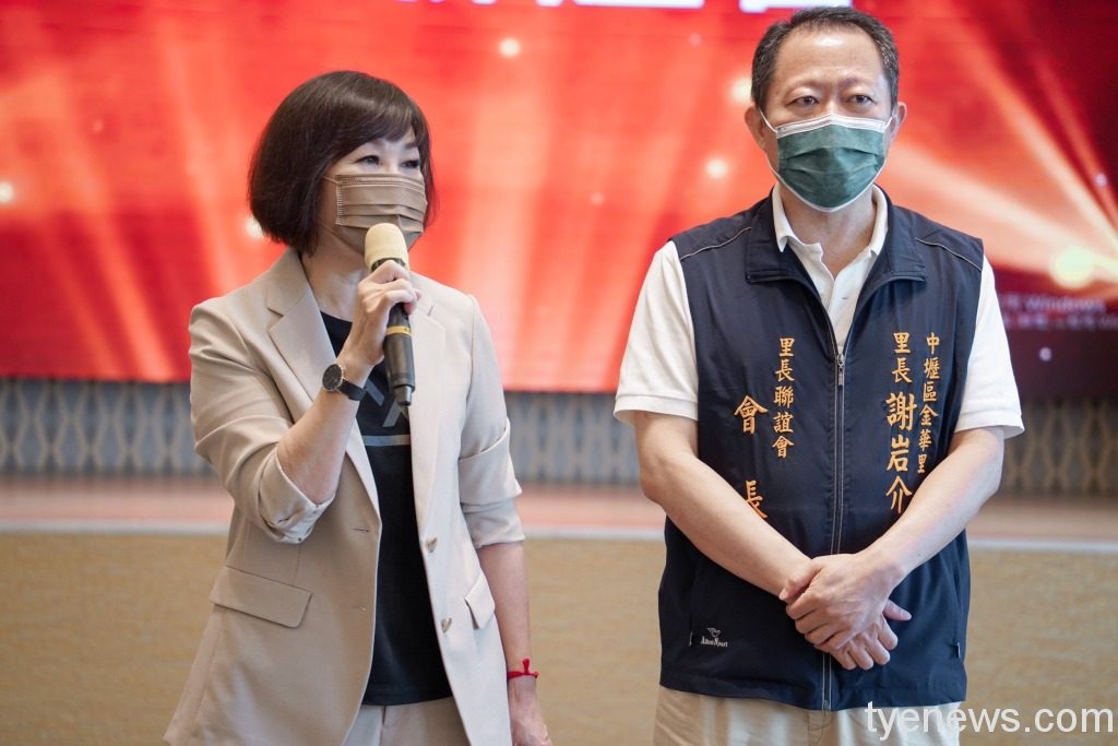 呂玉玲感恩之旅開進中壢區 協助里長連任為地方打拚 S 44081240