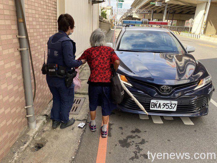 楊梅失智婦運動散步 忘記家在哪遠走到平鎮 S 48775173
