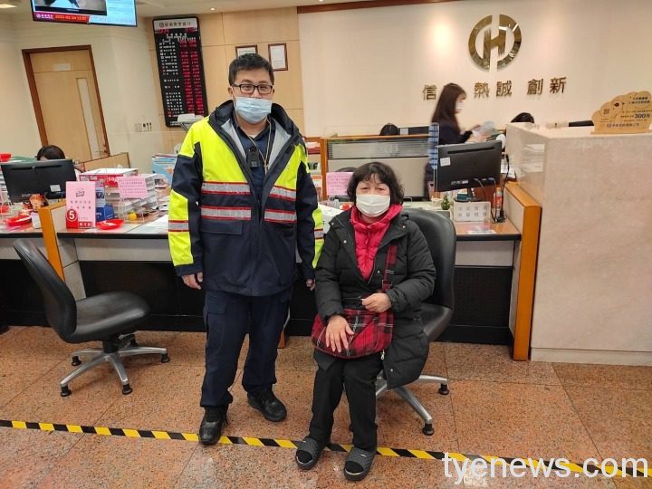假檢警設局詐6旬婦 行員機警即時阻詐 S 50151495