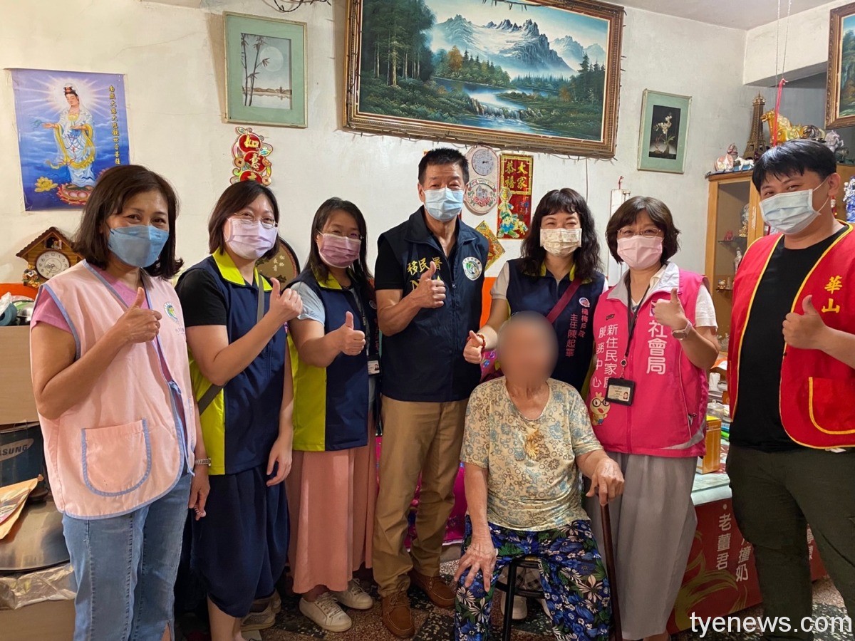 30年等待!移民署桃園站送暖 楊梅無國籍9旬嬤生日禮物是它 S 5234720