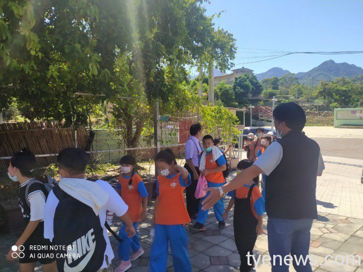 復興區長游正英實現諾言 帶領長興國小師生遊湖圓夢