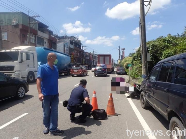 大溪騎士撞上聯結車 後座童全身骨折傷重不治 S 6873114 scaled 1