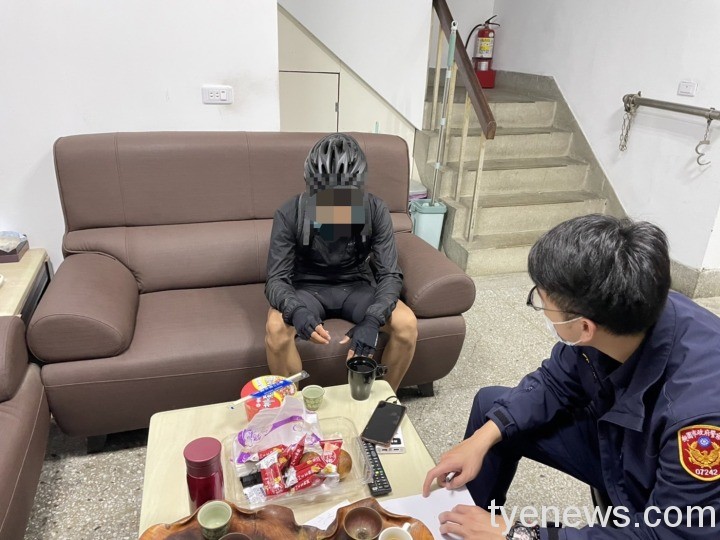 竹北單車男整日沒進食爬坡 騎到復興區體力不支求救 S 8044605