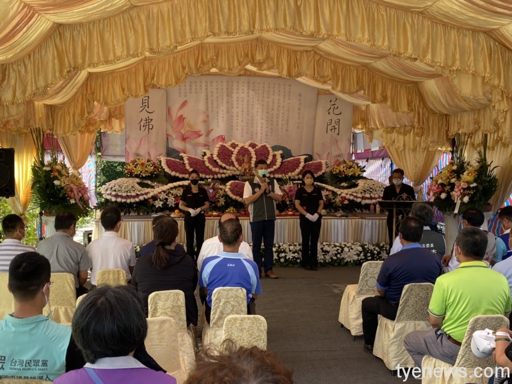 桃園楊梅區公所攜手仁愛之家舉辦樹葬回歸自然 S 87867400