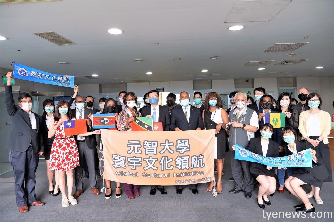 元智「寰宇團隊」獲友邦肯定 英語套書拓展學童視野 USR01766