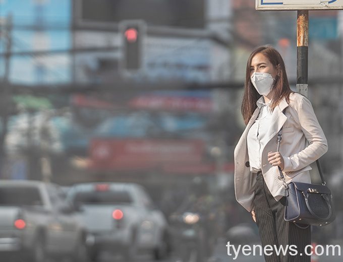 asian woman are going work