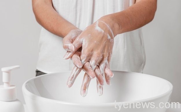deep cleaning hands with water soap 23 2148760393