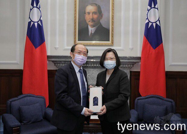蔡英文盼與科技資訊人才攜手合作 提升臺灣競爭力 file 204031 s