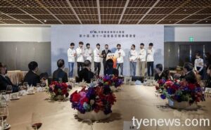 賴清德出席「中職會長交接典禮」期許未來創造三贏