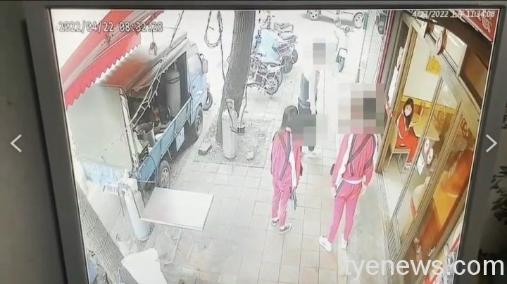 【有片】高中生一句話惹禍?慘遭男子鐵棍痛毆 messageImage 1650864275059