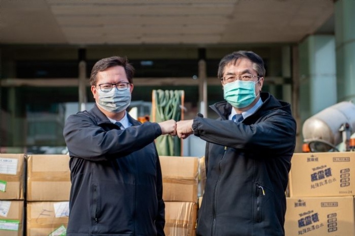 台南捐物資力挺桃園!鄭文燦:風雨故人來、患難見真情