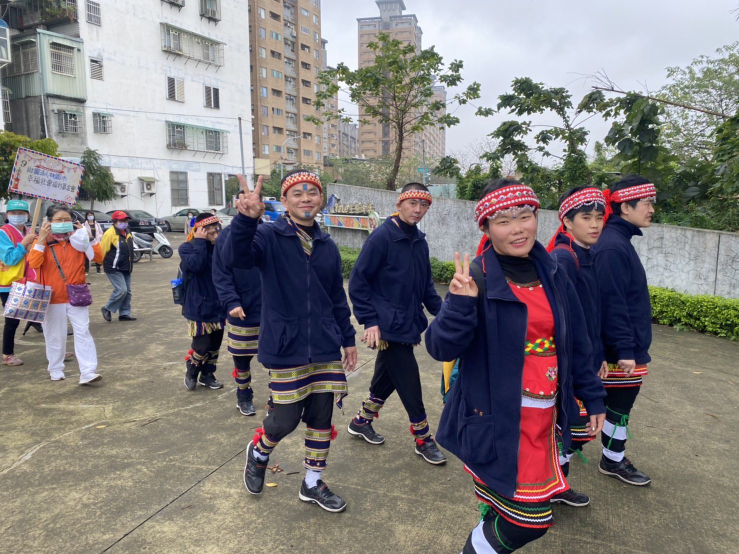 「為愛圓夢寶貝築家」關懷身障歡樂變裝踩街 wp 1615101342583