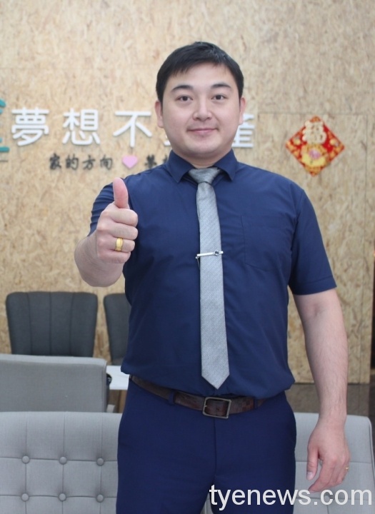 客戶不給家人做業績 只想找憨厚誠懇的他買房產 公益活動報導3夢想不動產中壢直營店長劉家紘 scaled 1