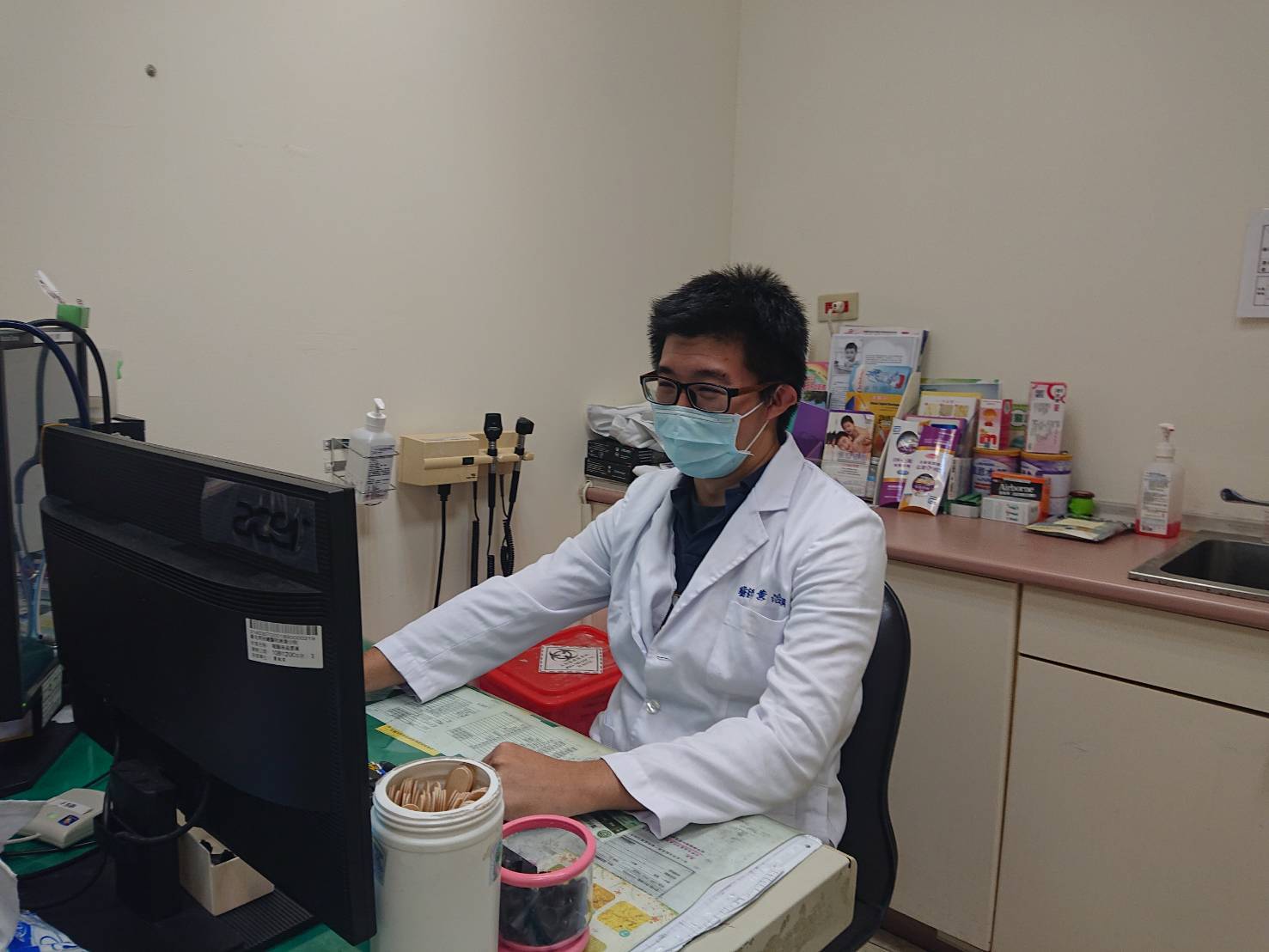 新手爸媽憂嬰兒吐奶 北榮桃分院:調整生活飲食習慣 圖1 5