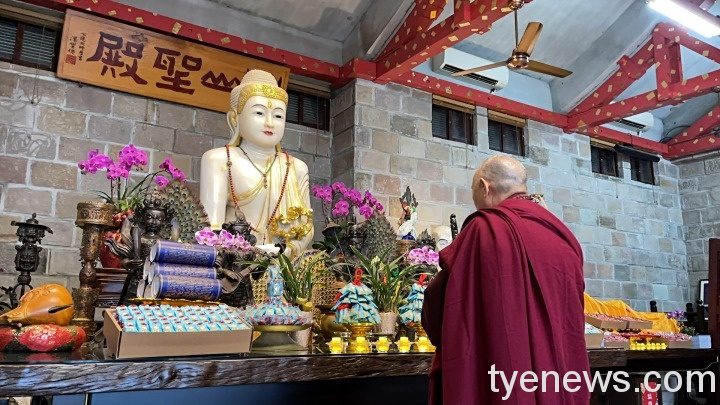 靈鷲山贈「楞嚴咒」心靈防疫法寶 傳遞宗教溫暖能量 圖4 4
