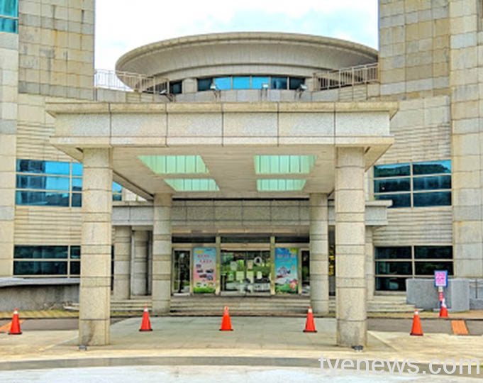 國稅局桃園分局取消租稅宣導活動 歡喜分送花燈慶元宵 未命名 1 13 1