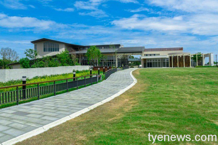 桃市征戰「建築園冶獎」首次參賽即獲佳績 桃園市立圖書館龍潭分館新建工