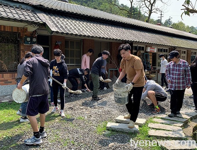 碎石舖路 碎石舖路