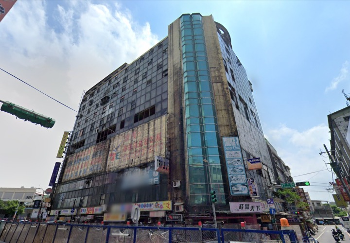 中壢財神大樓都更核准立案 醜陋外觀將掰掰 第一商業大樓H96GP6284X.6外觀