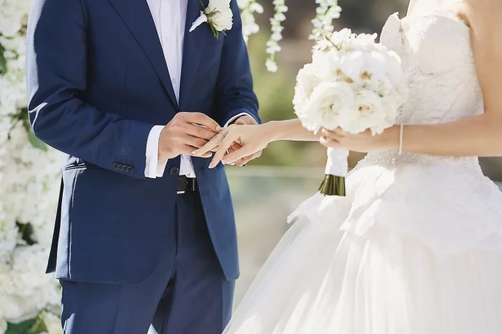 結婚9189671