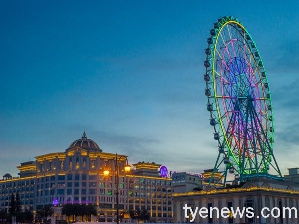 義大遊樂世界推出七夕雙人優惠價,只要777元。圖:義大提供 義大遊樂世界推出七夕雙人優惠價,只要777元。圖:義大提供