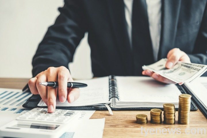 颱風假上班雇主該給薪嗎?當心「這一項」不能隨便扣 薪水3835157.pdf