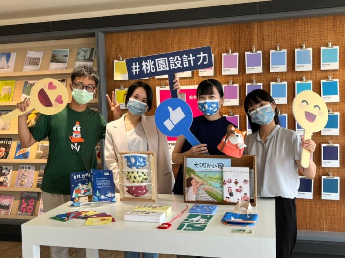桃園插畫家灰塵魚曾獲國際獎項肯定 用作品介紹家鄉之美 20220804125554171