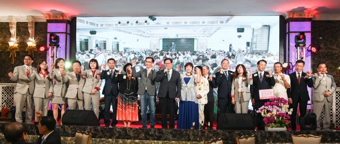 鄉親形容張善政像土地公 鄭運鵬:不須為妖魔化對手自稱神明