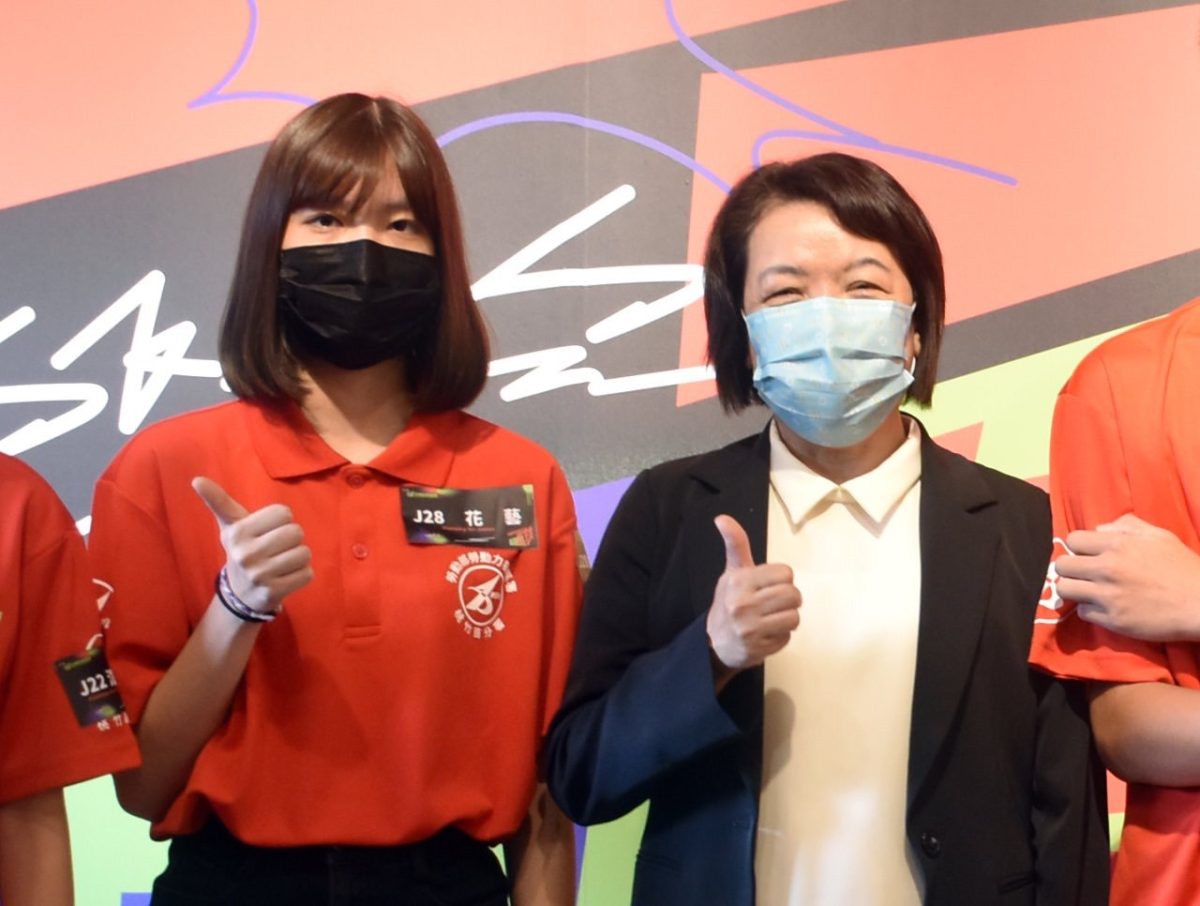 李惟慈奪全國技能競賽花藝第4名 感謝勞動部桃竹苗分署專業培訓