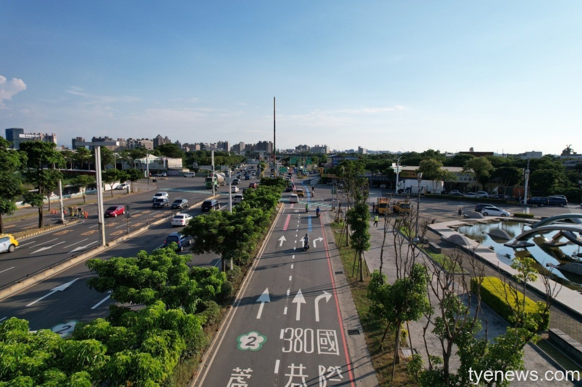 交通局「彩色指引標線」 改善南桃園交流道周邊車流 S 34512920