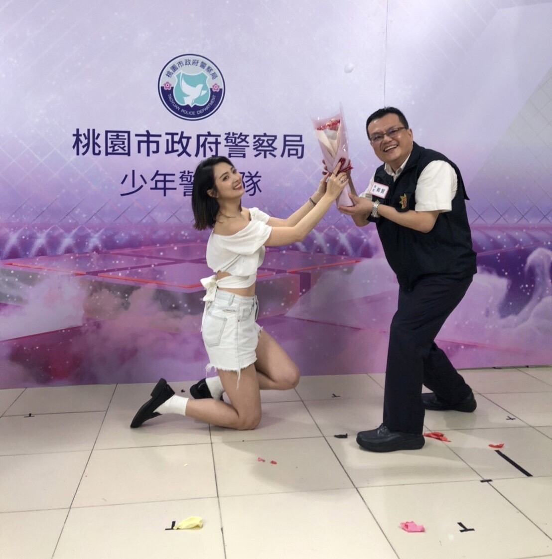 桃警「少年女神爭霸戰」直播派對 阿喜、YURI線上同樂 S 76029963