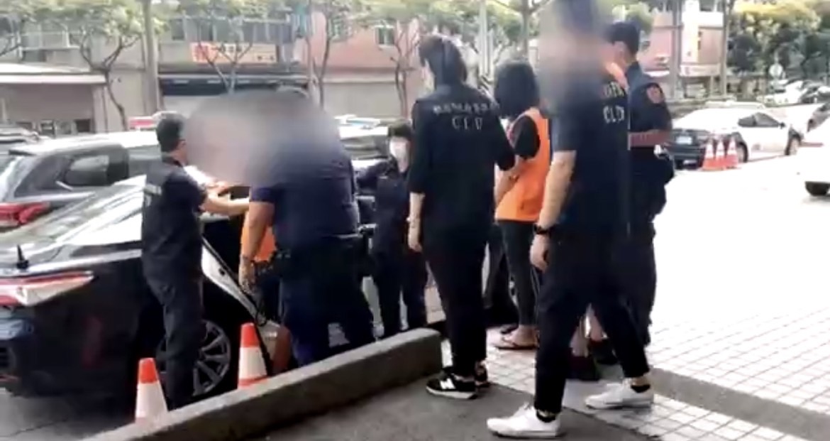 【有片】兒出借帳戶疑遭詐團毆打致死 母淚控:「為錢教唆殺人」 S 111222790