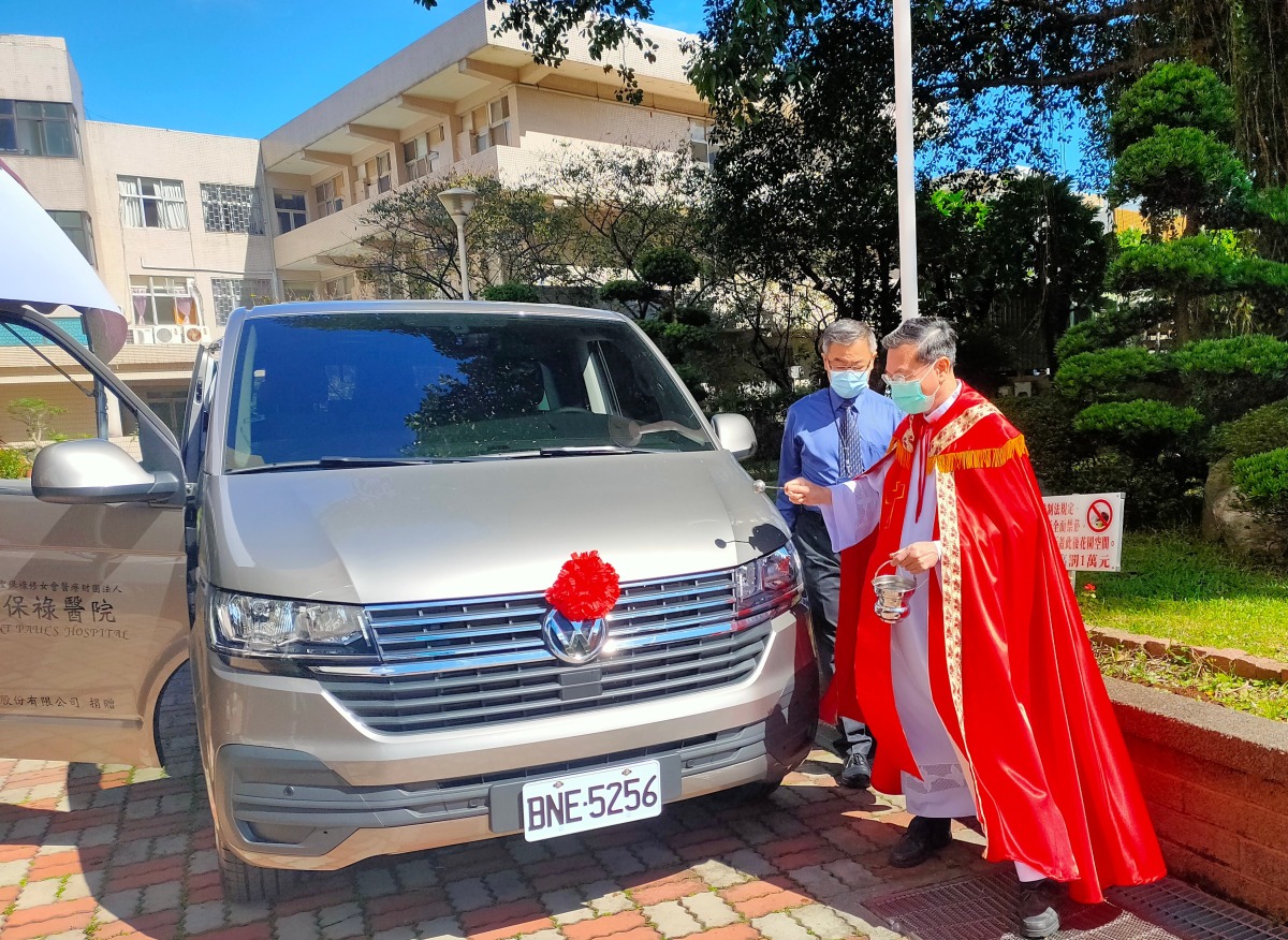 企業贈健檢巡迴服務車 聖保祿醫:感謝天使支持照護長輩健康 03 1