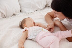 預防嬰兒猝死！爸媽要留意幾大潛在風險