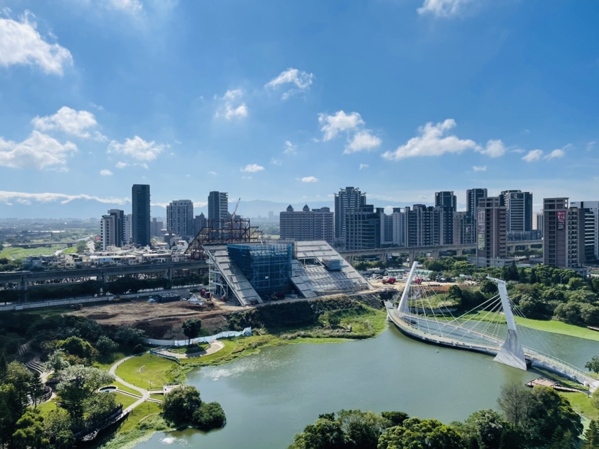 桃園藝文宅房價漲幅居六都之冠 美術館未完工已漲至每坪近40萬 2022.11.21 桃園美術館台灣房屋提供