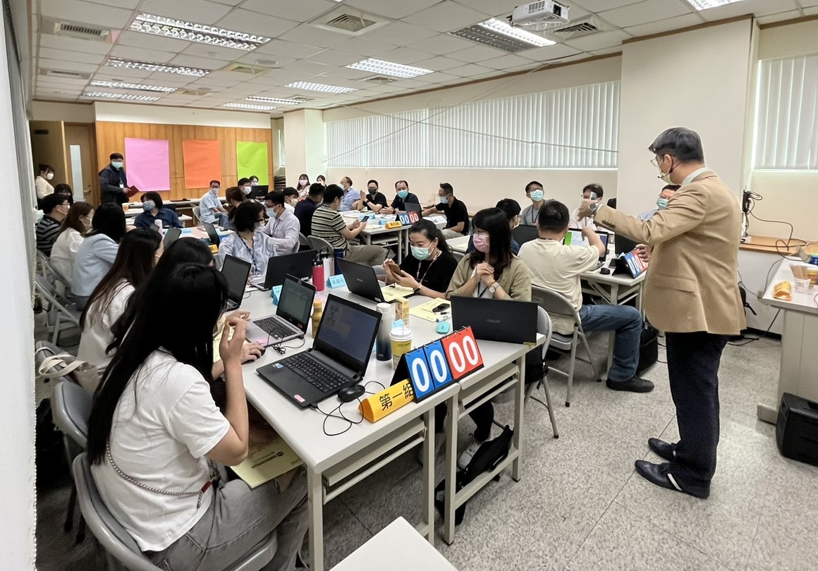 最高補助190萬!勞動部桃竹苗分署企業人力提升計畫12/1起開放申請 B 2