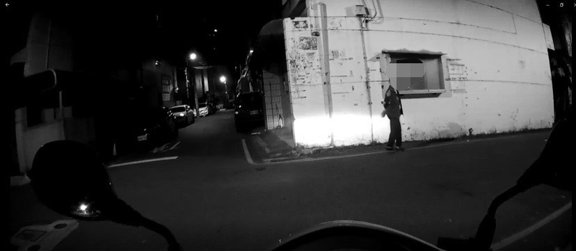 7旬老婦外出找鄰居迷路 壢警光速尋人護送返家 S 1499215