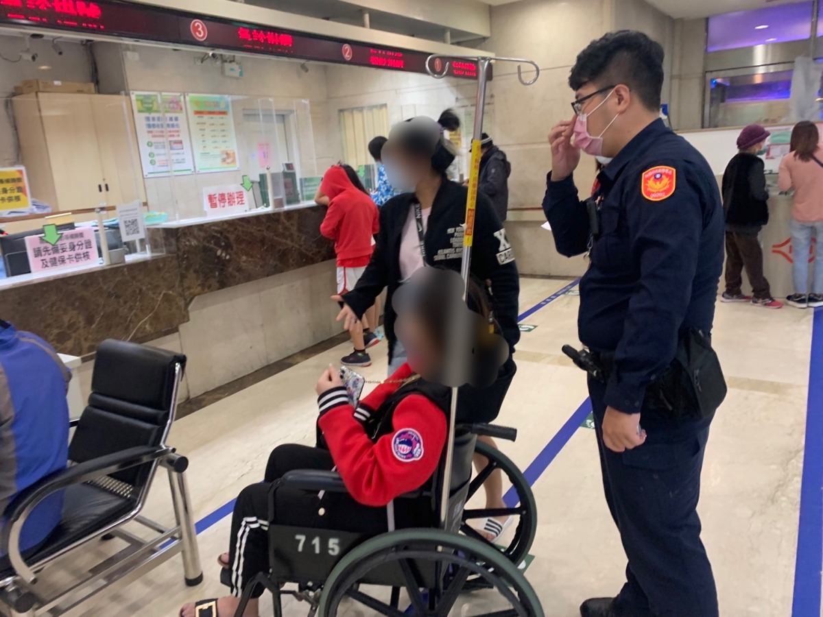 懷孕36周孕婦突大量出血 龜山警開道10分鐘送醫 S 249692181