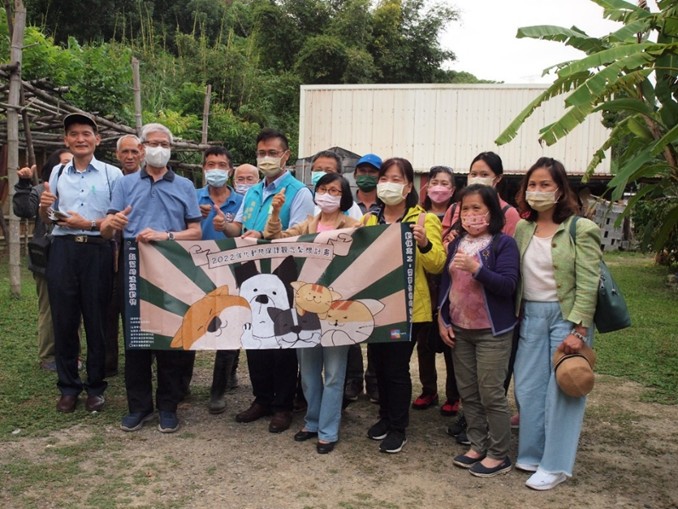 狗來富計畫開跑!桃動保處鼓勵果園變身幸福狗園 舒緩收容空間 messageImage 1668575238837