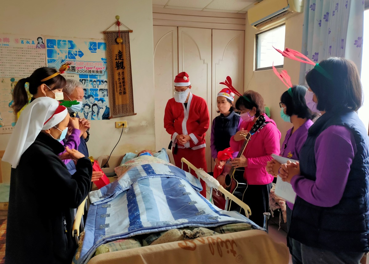 聖保祿醫院居家報佳音 溫馨關懷長期臥床患者 1 5